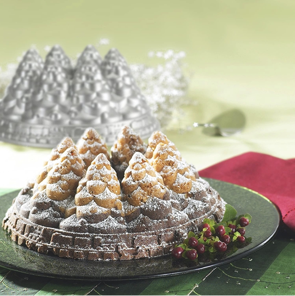 Nordic Ware Holiday Tree Bundt Pan